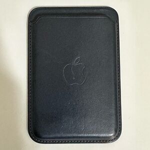 Apple iPhone MagSafe Wallet - Midnight